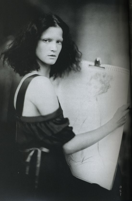 13262_Marta_Berzkalna_Vogue_Italia_feb06_Paolo_Roversi_1.jpg