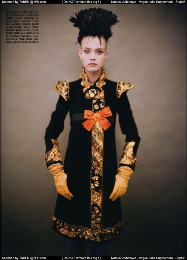 LikeAPainting_VogueItaliaSupplement_Sept06_014.jpg